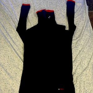 Want to sell Under Armour sports mask mock